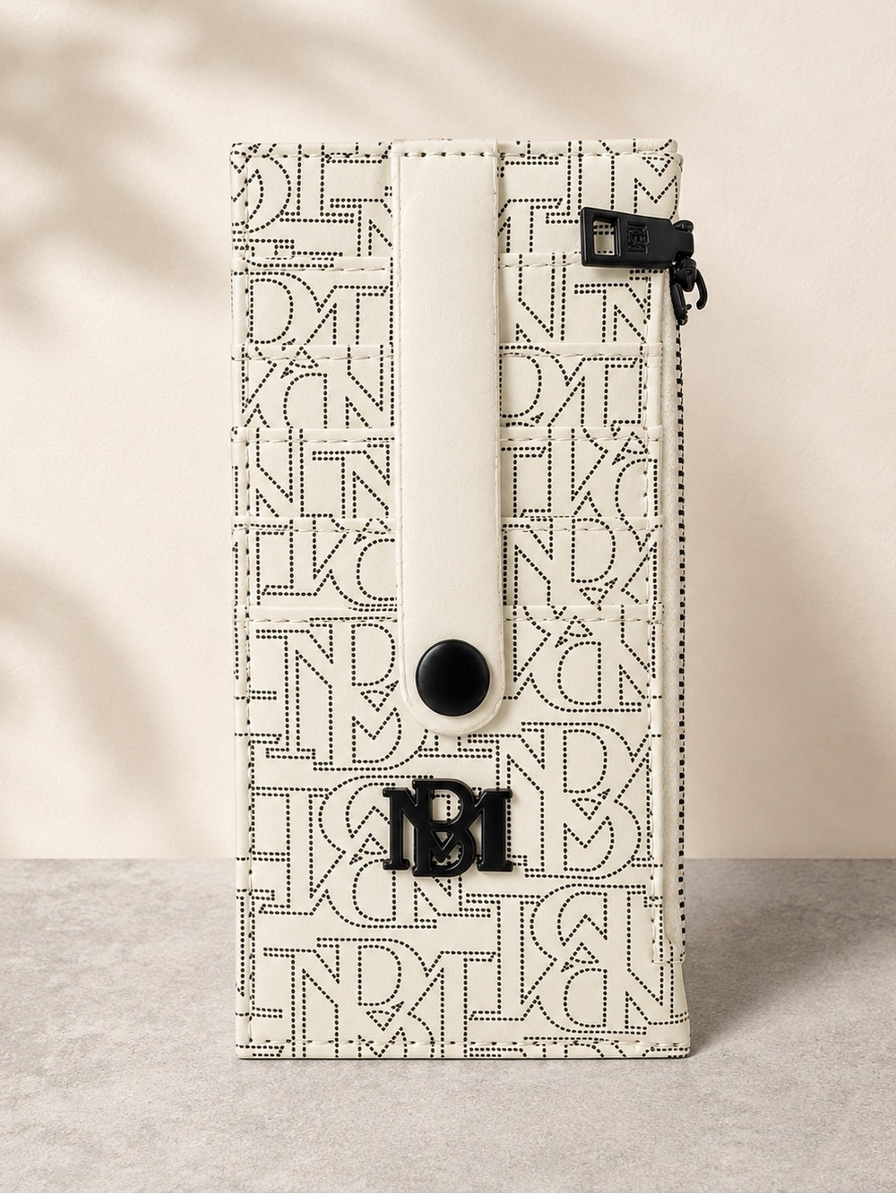 Badgley Mischka White and Black Logo Print Wallet Clutch